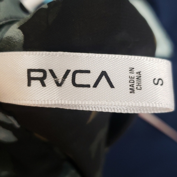 RVCA Sheer Tunic - Picture 5 of 6